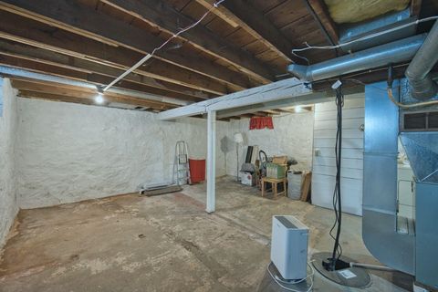 Tiny photo for 1521 15th Ave E Ave, Hibbing, MN 55746 (MLS # 6123369)