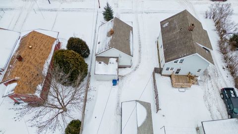 Tiny photo for 1521 15th Ave E Ave, Hibbing, MN 55746 (MLS # 6123369)