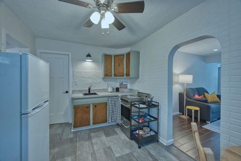 Tiny photo for 1521 15th Ave E Ave, Hibbing, MN 55746 (MLS # 6123369)