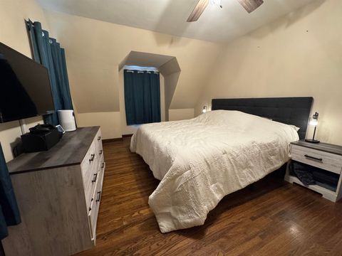 Tiny photo for 210 N Court Ave, Sandstone, MN 55072 (MLS # 6123314)