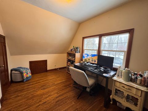 Tiny photo for 210 N Court Ave, Sandstone, MN 55072 (MLS # 6123314)