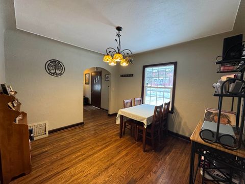 Tiny photo for 210 N Court Ave, Sandstone, MN 55072 (MLS # 6123314)