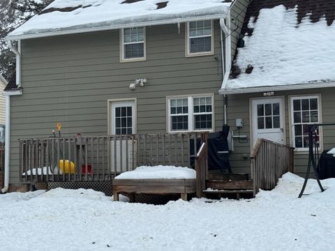 Tiny photo for 210 N Court Ave, Sandstone, MN 55072 (MLS # 6123314)