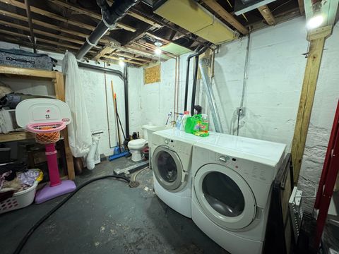 Tiny photo for 210 N Court Ave, Sandstone, MN 55072 (MLS # 6123314)