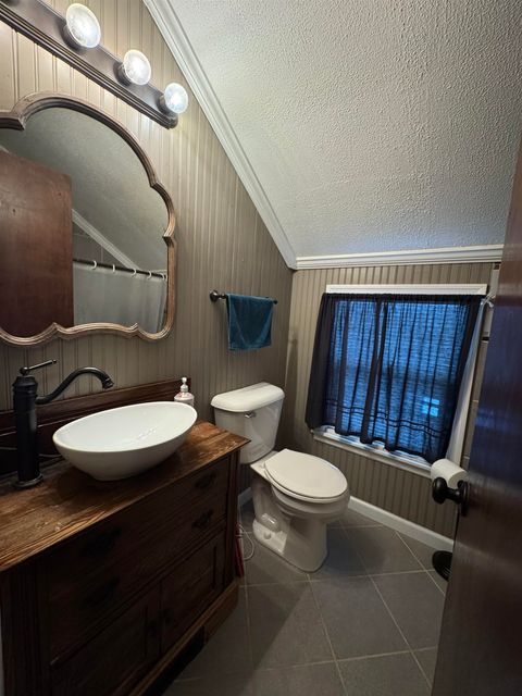 Tiny photo for 210 N Court Ave, Sandstone, MN 55072 (MLS # 6123314)