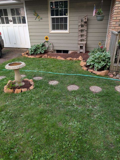 Tiny photo for 210 N Court Ave, Sandstone, MN 55072 (MLS # 6123314)