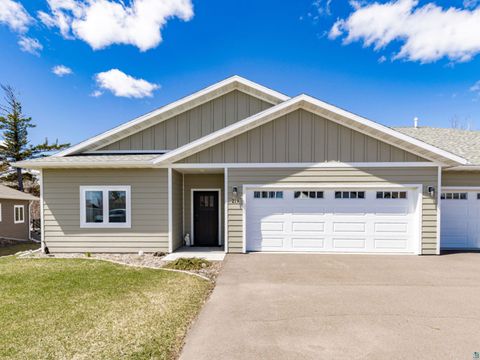 Photo of 219 Coffee Creek Blvd, Duluth, MN 55811 (MLS # 6124908)