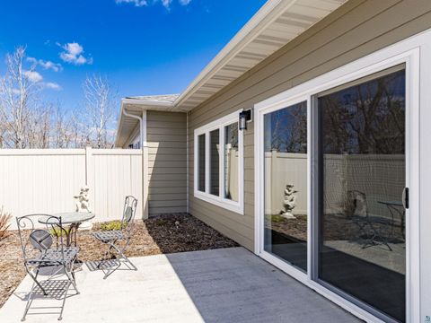Tiny photo for 219 Coffee Creek Blvd, Duluth, MN 55811 (MLS # 6124908)