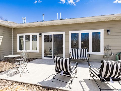 Tiny photo for 219 Coffee Creek Blvd, Duluth, MN 55811 (MLS # 6124908)