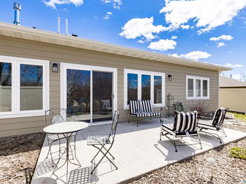 Tiny photo for 219 Coffee Creek Blvd, Duluth, MN 55811 (MLS # 6124908)