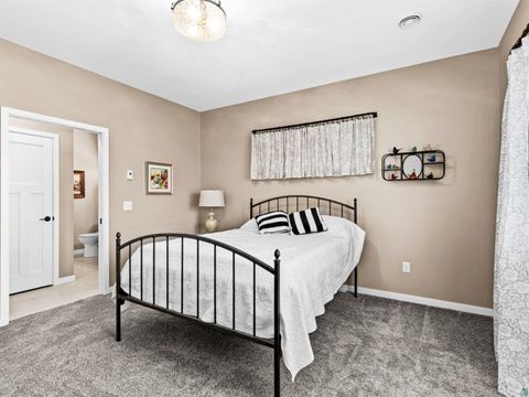 Tiny photo for 219 Coffee Creek Blvd, Duluth, MN 55811 (MLS # 6124908)