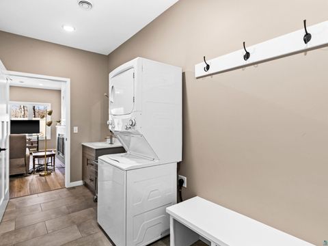 Tiny photo for 219 Coffee Creek Blvd, Duluth, MN 55811 (MLS # 6124908)