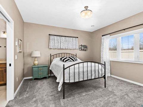 Tiny photo for 219 Coffee Creek Blvd, Duluth, MN 55811 (MLS # 6124908)