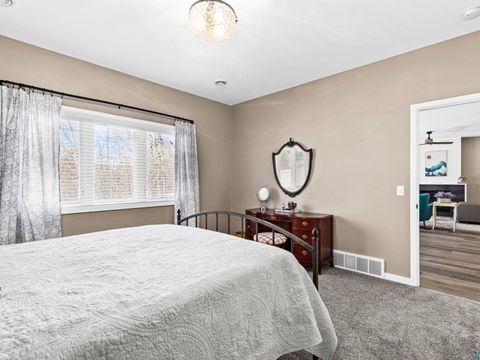 Tiny photo for 219 Coffee Creek Blvd, Duluth, MN 55811 (MLS # 6124908)