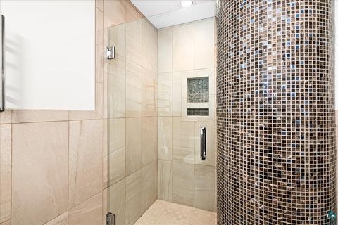 Tiny photo for 325 Lake Ave S Ave #611, Duluth, MN 55802 (MLS # 6125648)