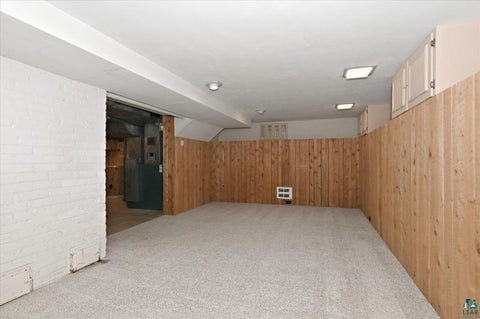 Tiny photo for 130 Laurie St, Duluth, MN 55803 (MLS # 6127676)
