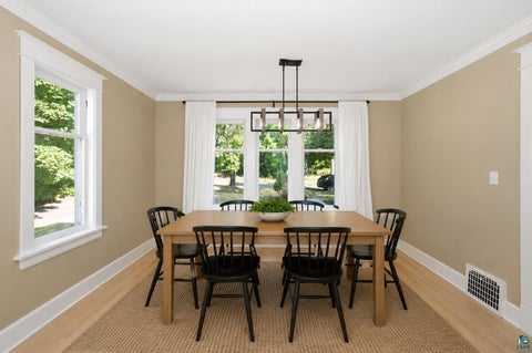 Tiny photo for 130 Laurie St, Duluth, MN 55803 (MLS # 6127676)