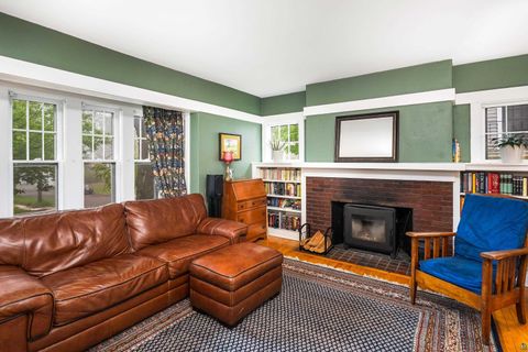 Tiny photo for 2001 E 9th St, Duluth, MN 55812 (MLS # 6125929)