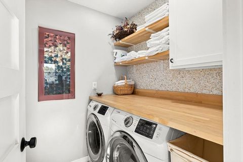 Tiny photo for 1515 Minnesota Ave, Duluth, MN 55802 (MLS # 6122648)