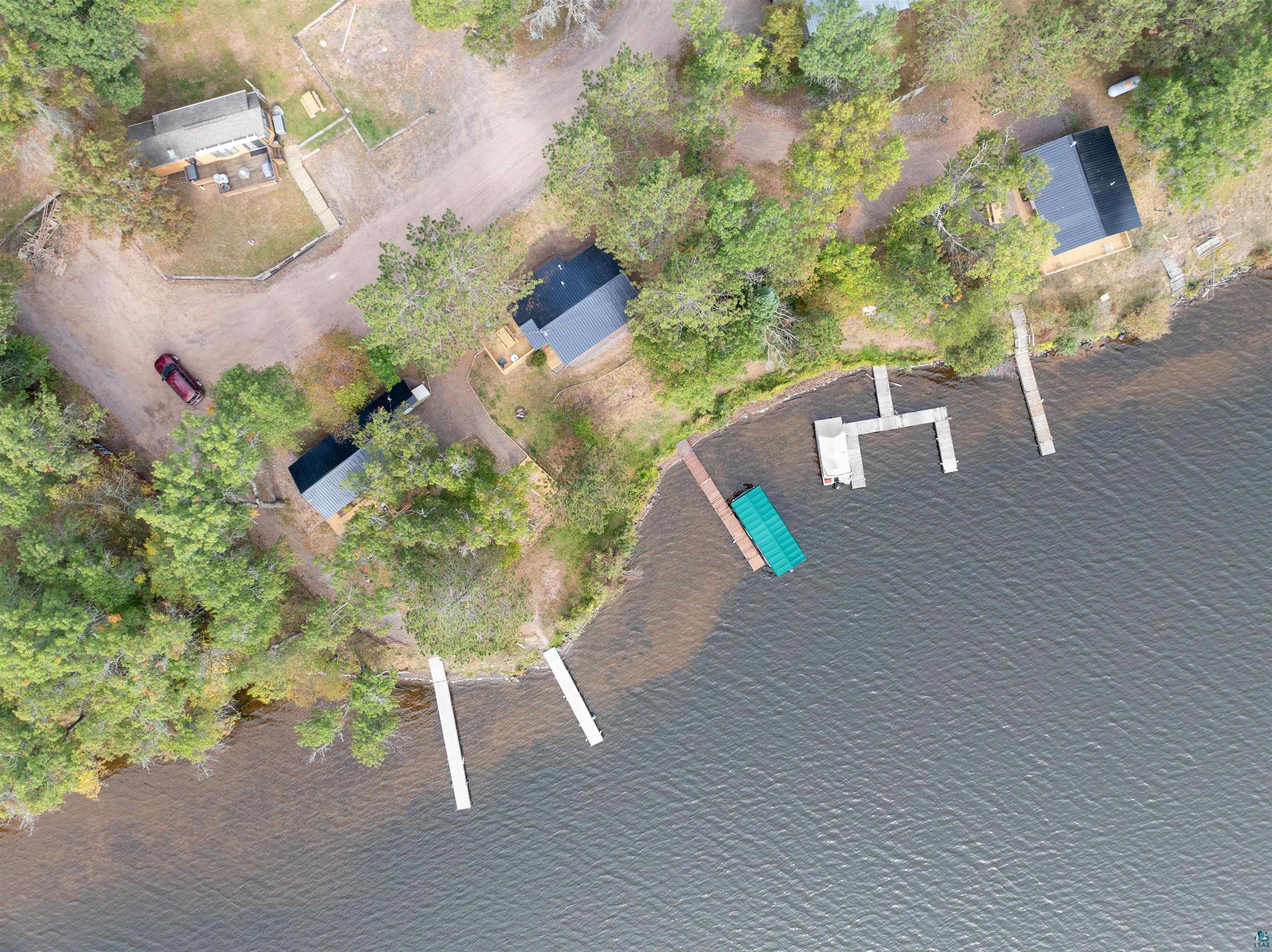 6833 View Point Lodge Rd