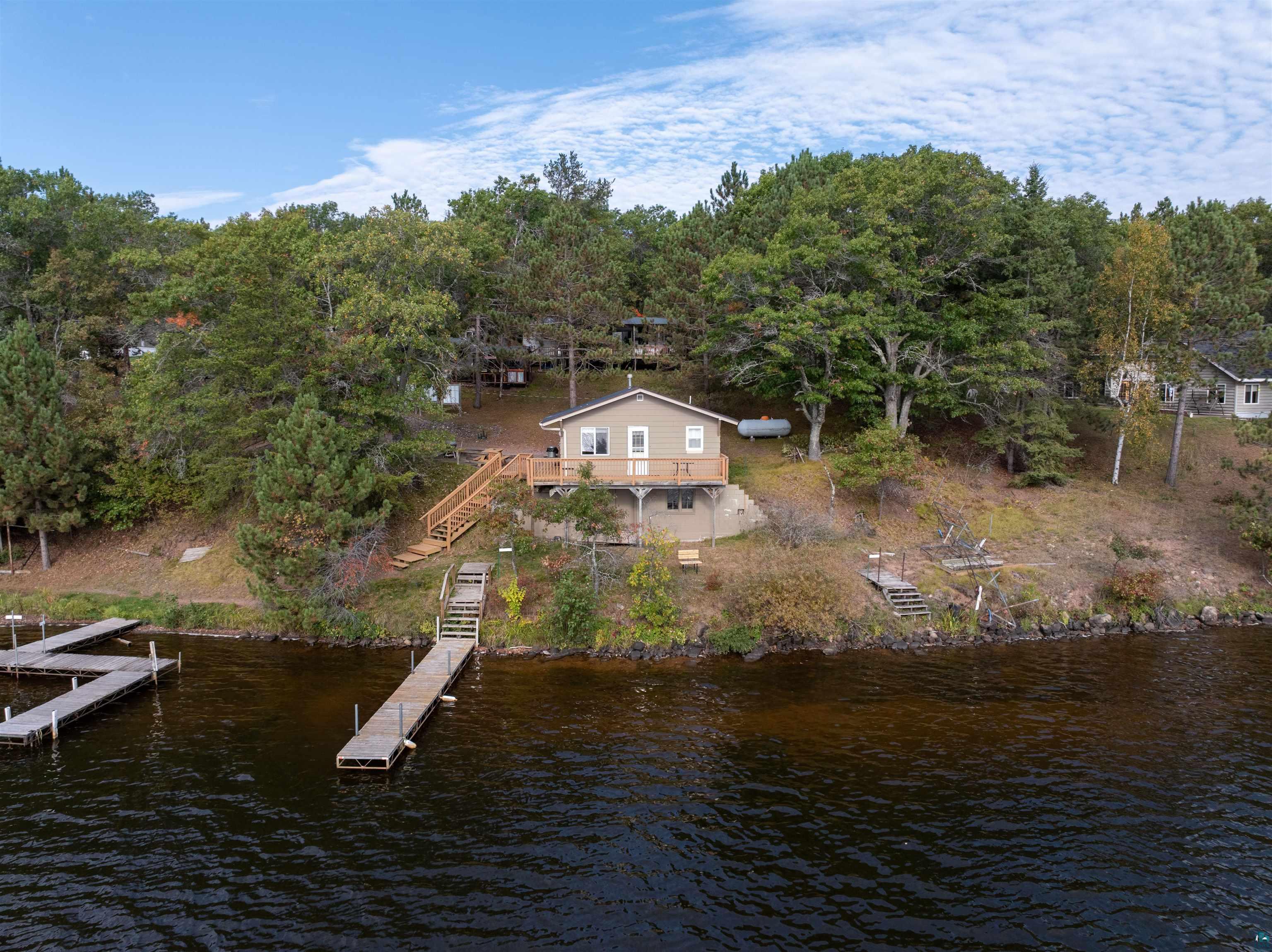 6833 View Point Lodge Rd