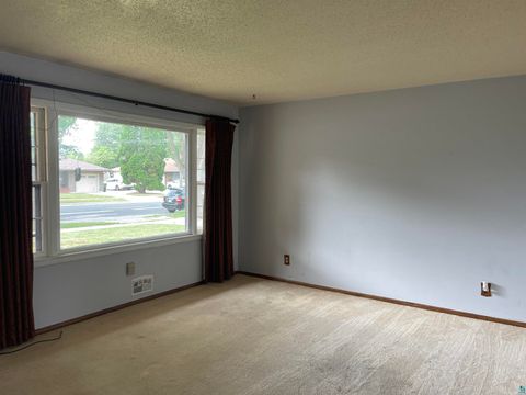 Tiny photo for 2412 NW 18th Ave, Rochester, MN 55901 (MLS # 6126458)
