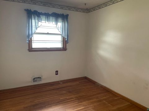 Tiny photo for 2412 NW 18th Ave, Rochester, MN 55901 (MLS # 6126458)
