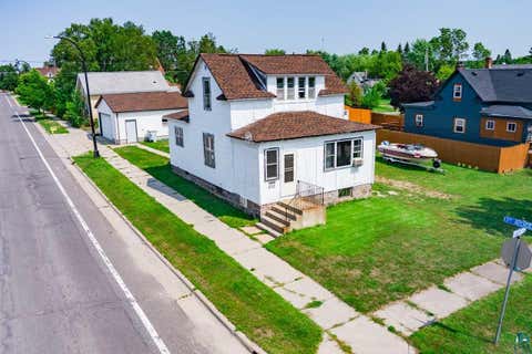 Tiny photo for 230 3rd St NW ST, Chisholm, MN 55719 (MLS # 6127336)