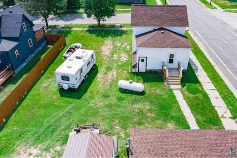 Tiny photo for 230 3rd St NW ST, Chisholm, MN 55719 (MLS # 6127336)
