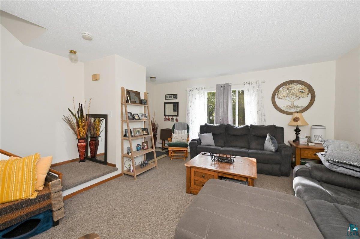 5426 Hammond Ave