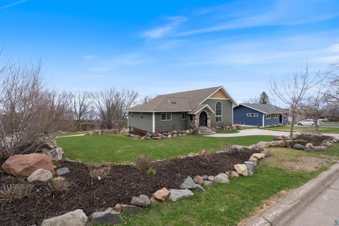 Tiny photo for 1524 Boulevard Pl, Duluth, MN 55811 (MLS # 6125160)