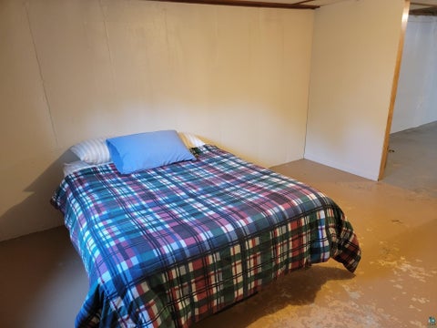 Tiny photo for 33 Evans Cr CIR, Silver Bay, MN 55614 (MLS # 6126002)