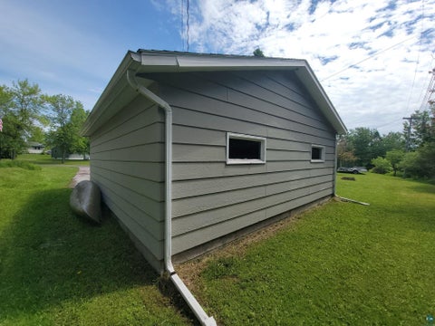 Tiny photo for 33 Evans Cr CIR, Silver Bay, MN 55614 (MLS # 6126002)
