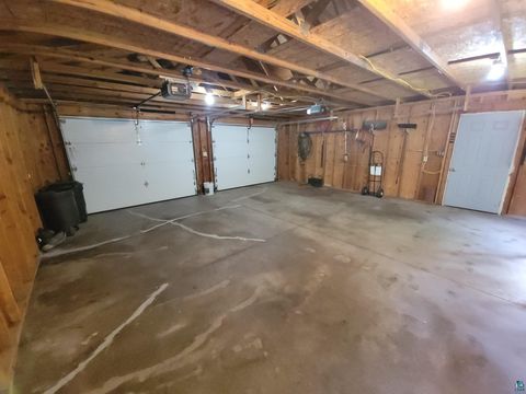 Tiny photo for 33 Evans Cr CIR, Silver Bay, MN 55614 (MLS # 6126002)