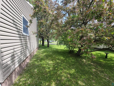 Tiny photo for 33 Evans Cr CIR, Silver Bay, MN 55614 (MLS # 6126002)