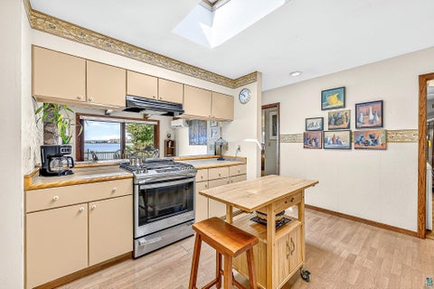 Tiny photo for 3407 Minnesota Ave, Duluth, MN 55802 (MLS # 6127333)