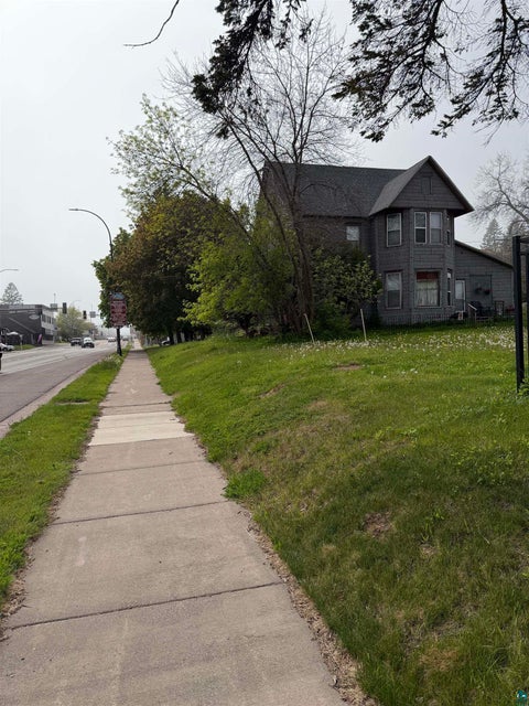 Tiny photo for 513 7th Ave, Two Harbors, MN 55616 (MLS # 6126512)