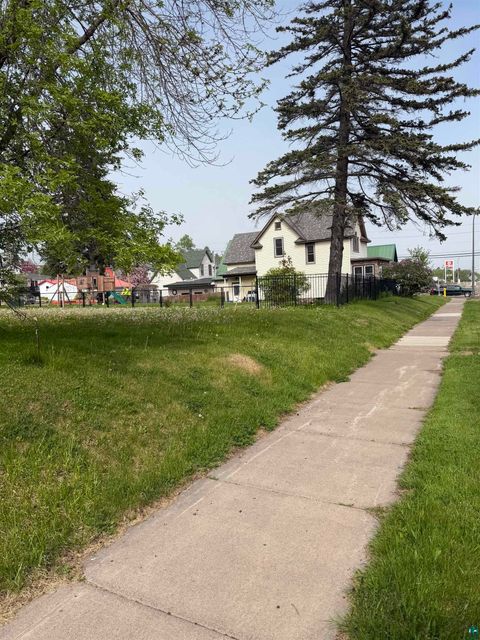 Tiny photo for 513 7th Ave, Two Harbors, MN 55616 (MLS # 6126512)