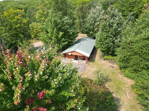 26420 Valhalla Ln Washburn WI 54891