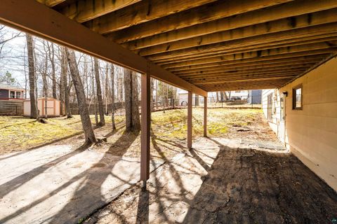 Tiny photo for 330 E Faribault St, Duluth, MN 55803 (MLS # 6124959)