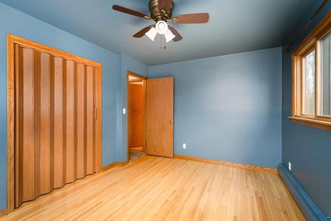 Tiny photo for 330 E Faribault St, Duluth, MN 55803 (MLS # 6124959)