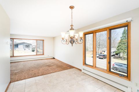 Tiny photo for 330 E Faribault St, Duluth, MN 55803 (MLS # 6124959)