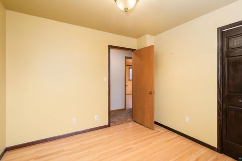 Tiny photo for 330 E Faribault St, Duluth, MN 55803 (MLS # 6124959)