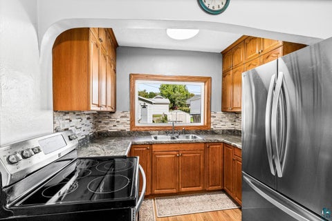 Tiny photo for 211 4th St, Proctor, MN 55810 (MLS # 6128095)