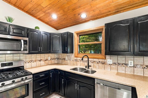 Tiny photo for 4914 Radar Rd, Hermantown, MN 55811 (MLS # 6128376)