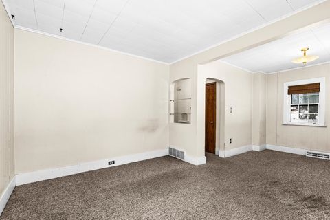 Tiny photo for 502 Sparkman Ave, Duluth, MN 55803 (MLS # 6123200)