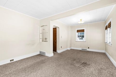 Tiny photo for 502 Sparkman Ave, Duluth, MN 55803 (MLS # 6123200)