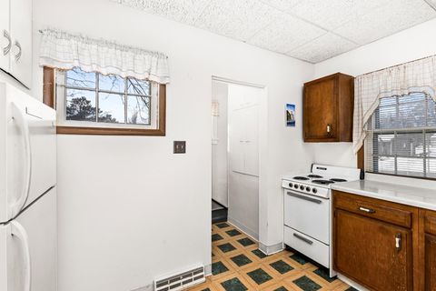 Tiny photo for 502 Sparkman Ave, Duluth, MN 55803 (MLS # 6123200)