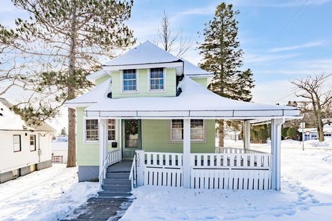 Tiny photo for 502 Sparkman Ave, Duluth, MN 55803 (MLS # 6123200)