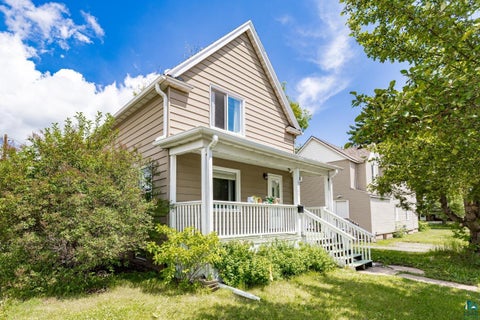 Photo of 6109 Redruth St, Duluth, MN 55807 (MLS # 6126632)